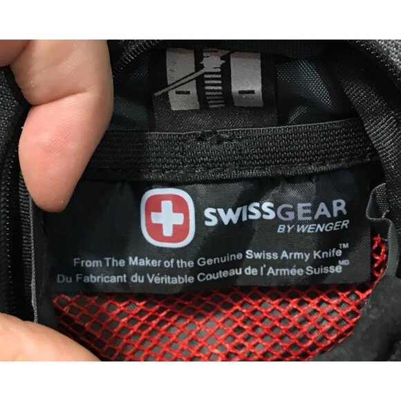 Swissgear By Wenger Compact Black Camera Bag Multiple Compartments Compact - Picture 10 of 13